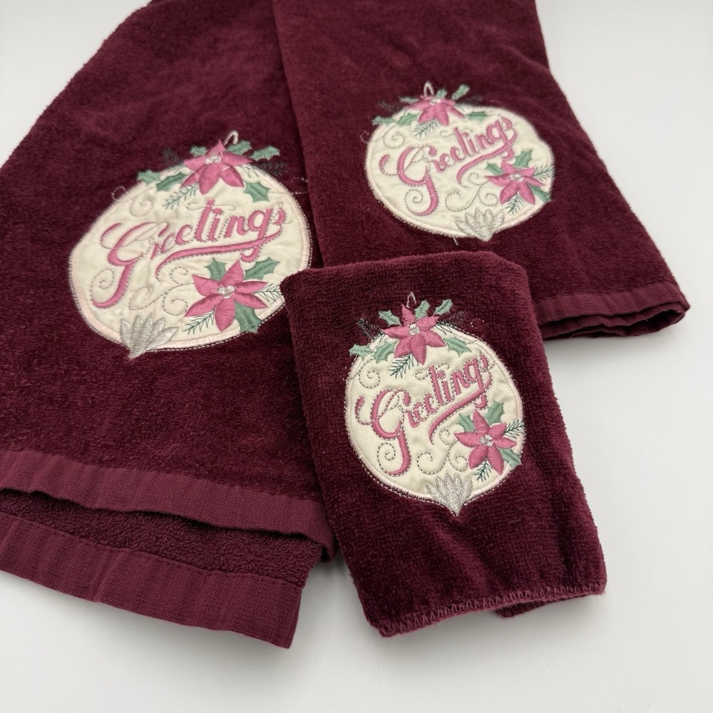 Set 3 Vintage Holiday Embroidered Santa Bath & Hand Towels 100% Cotton Maroon